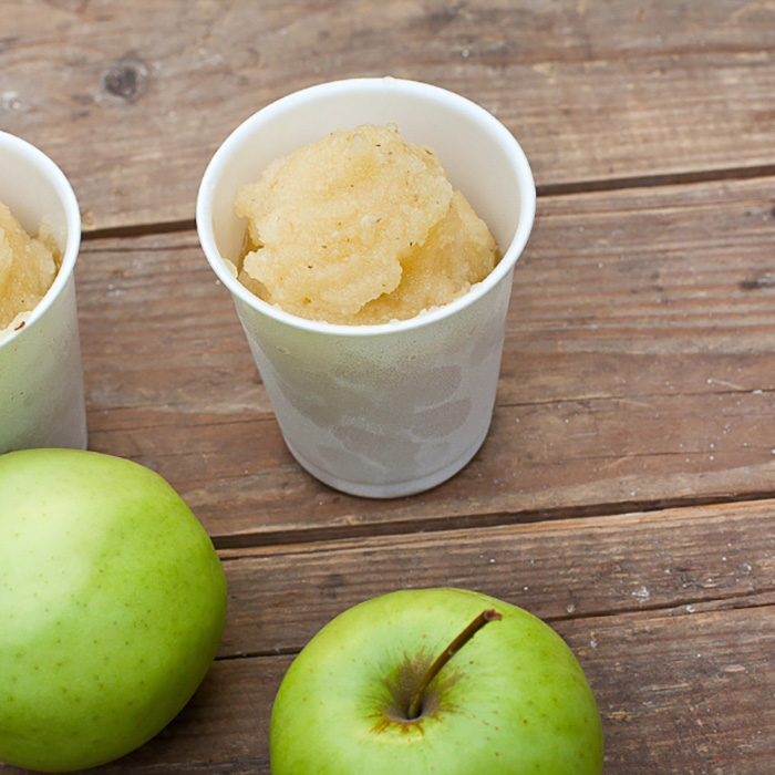 immagine preparato per granita in polvere mela verde